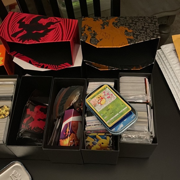 Pokémon and sports cards - Picture 5 of 5